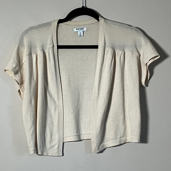 Old Navy Sweaters - Old Navy cream shrug bolero top 100 % cotton size M